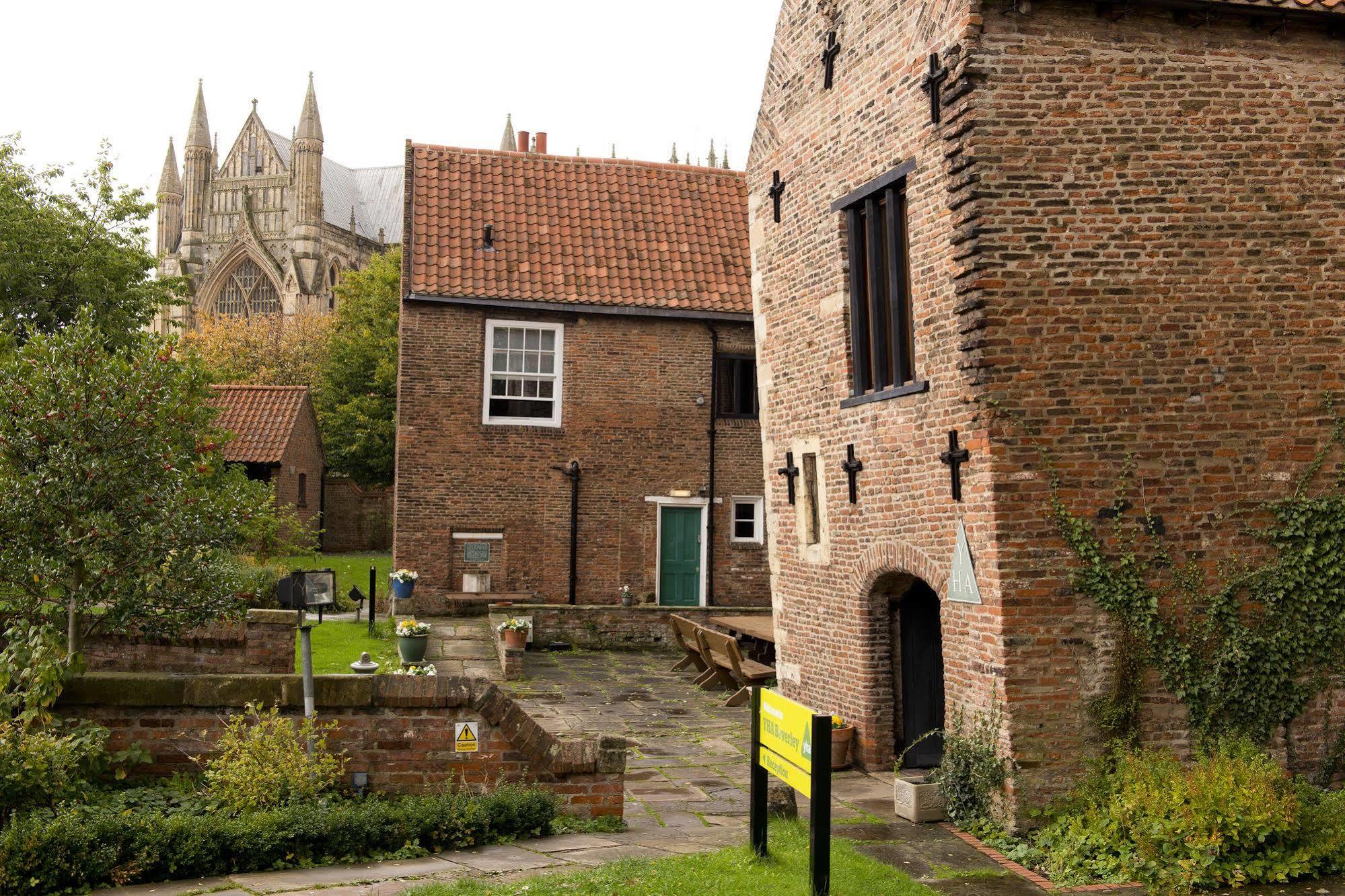 Yha Beverley Friary Exterior photo